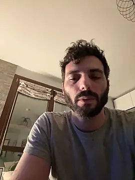 Simon-xx online show from April 19, 10:45 pm