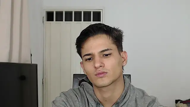 Alex mojica online show from November 11, 5:34 am