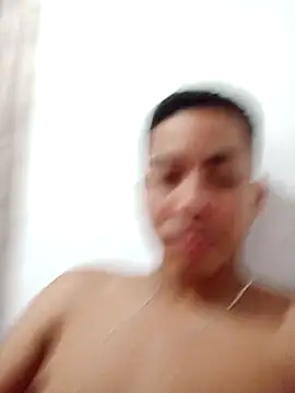 carloseduardo200319 online show from January 12, 3:21 am