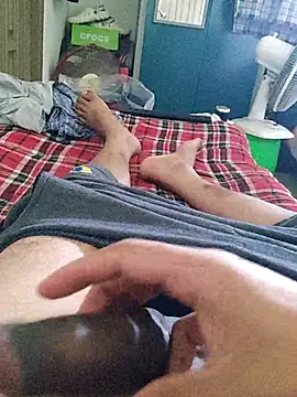 hotbull30 online show from July 2, 3:45 am