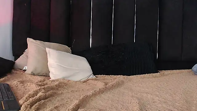 Snapshot of Dominic_ghost chatting on September 25, 2:54 am Dominic ghost online show from September 25, 2:54 am