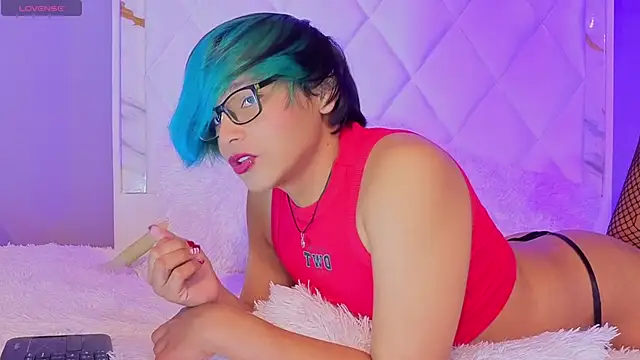 Dannyhot  online show from January 16, 8:33 pm