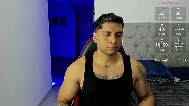 Nicolasmontoya16 online show from October 31, 4:25 am