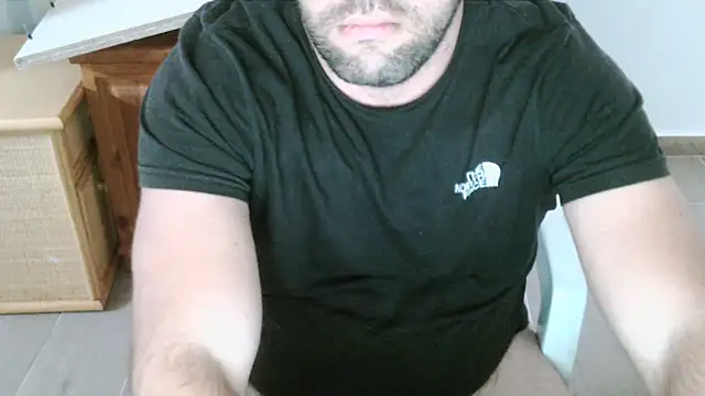 Snapshot of fabricadeleche chatting on October 12, 3:17 pm fabricadeleche online show from October 12, 3:17 pm