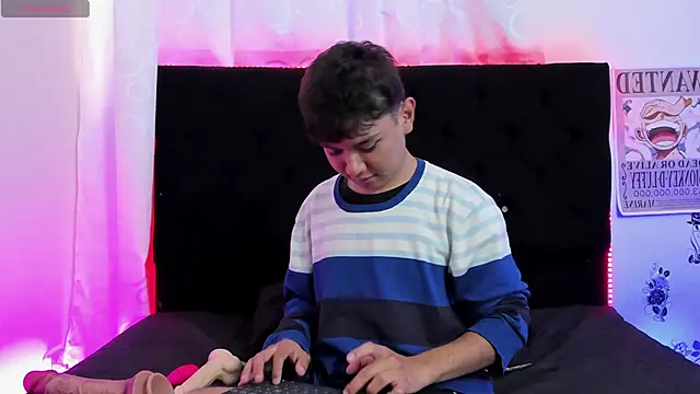 Snapshot of kody_sexy chatting on October 19, 1:36 pm kody sexy online show from October 19, 1:36 pm