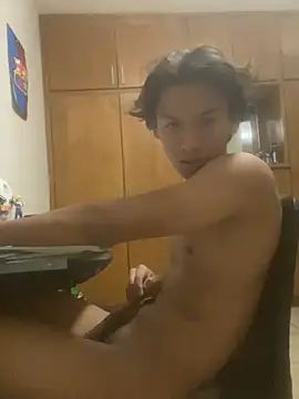 EmilianoPerex online show from March 25, 12:25 am