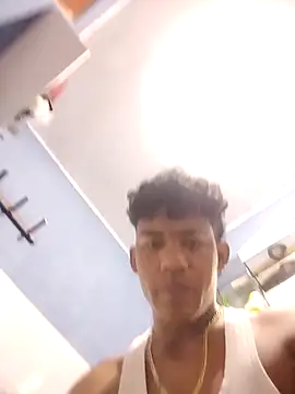 Lale-Adrian online show from February 10, 11:15 am