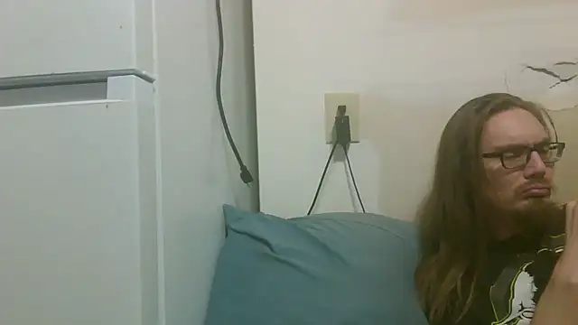 dandonn online show from April 9, 8:53 am