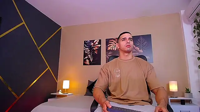 ChristopherBlack  online show from February 16, 1:09 pm