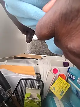 alwayshorny22 online show from April 6, 8:59 am