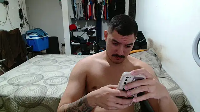 Leonino231 online show from February 15, 10:29 pm