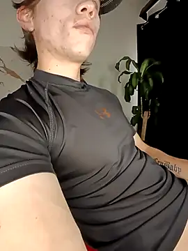 Logan sixxer online show from March 12, 9:00 pm