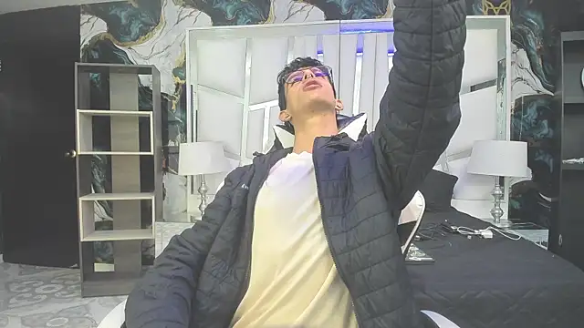 Ibratxandy online show from April 9, 12:22 pm