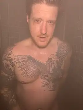 CloudyKingG online show from April 6, 6:09 pm