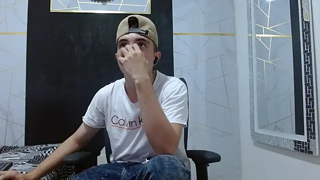 dia fax18 online show from January 12, 9:08 pm