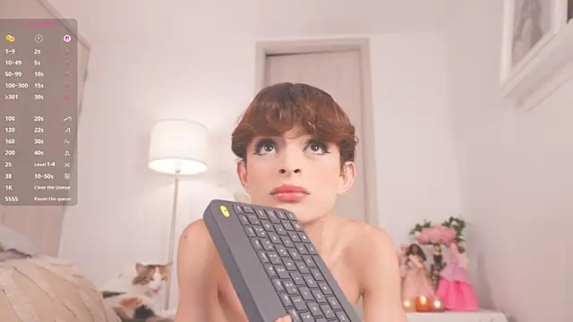 moon angels online show from January 7, 5:29 pm