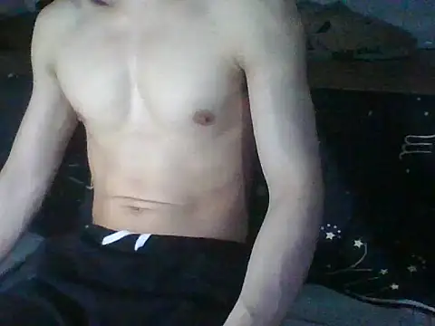 malacobi0 online show from December 22, 3:53 pm