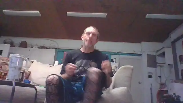 jarjar83 online show from February 2, 1:08 pm