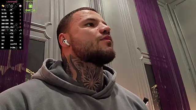 OliverSport online show from November 20, 3:33 pm