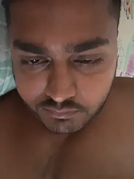 Snapshot of blrguychub chatting on September 11, 12:04 pm blrguychub online show from September 11, 12:04 pm