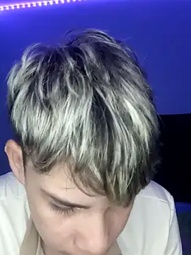 CUB4N1TX xx online show from October 16, 2:19 am