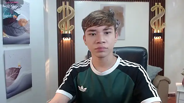 nathanclay online show from June 11, 12:58 pm