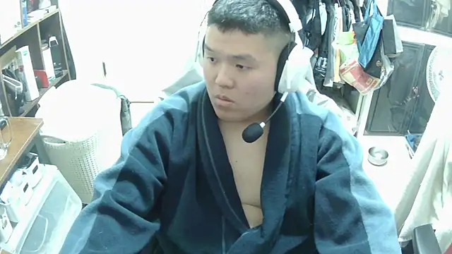 chuck00095 online show from February 15, 12:46 pm