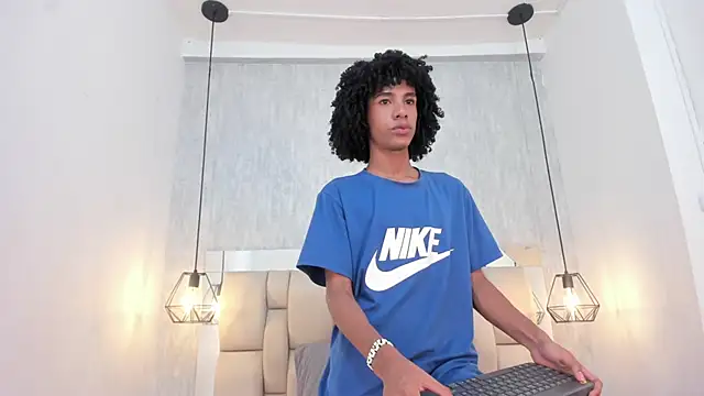 Johan gz  online show from February 13, 1:38 pm