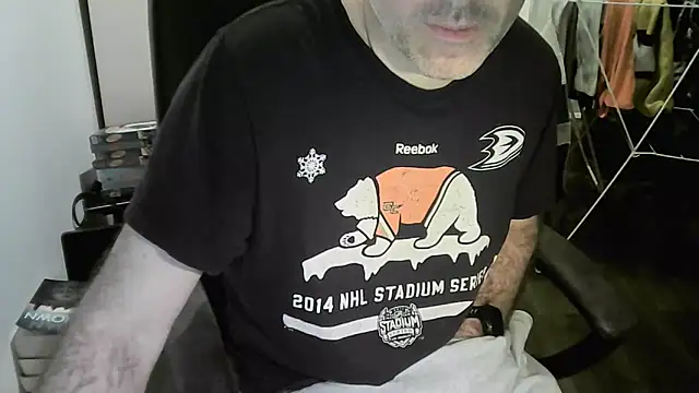 Chrisprngr online show from March 14, 9:55 pm