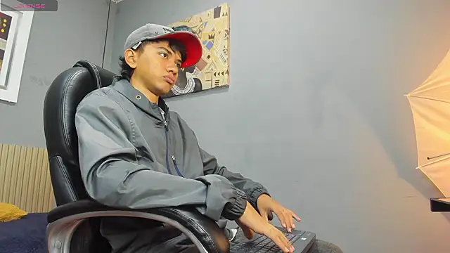 markbowie online show from February 10, 1:05 pm