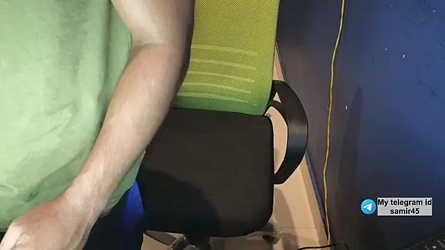 Snapshot of fit201 chatting on September 10, 7:07 am fit201 online show from September 10, 7:07 am