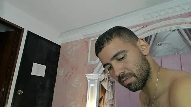 magnus serket online show from September 14, 11:45 am