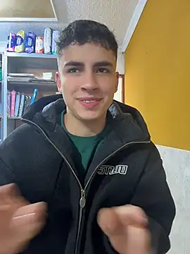 AdrianRinaldi online show from May 28, 1:53 pm