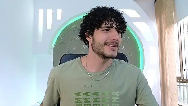 Rafael Mendezz online show from November 28, 8:55 pm