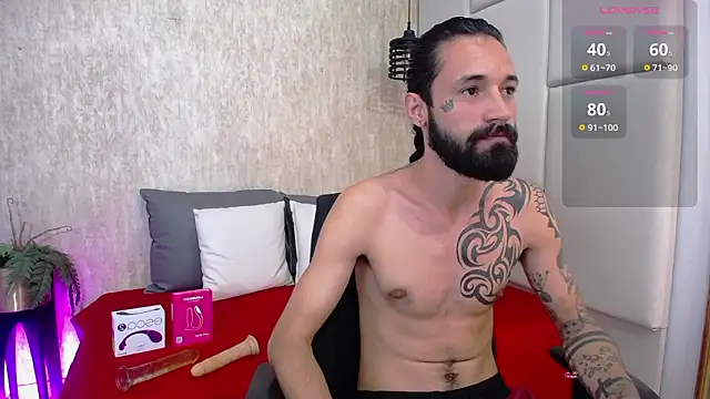 Hisoka 011 online show from March 18, 7:50 pm