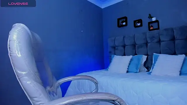 Thomas moon online show from November 12, 11:05 am