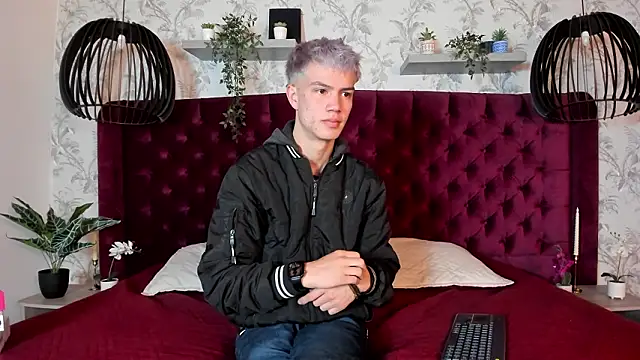 nicktorn online show from February 7, 12:34 pm