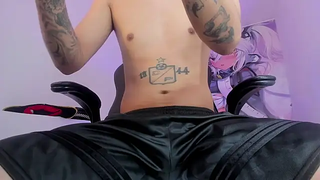 Fran Boy online show from November 1, 2:10 pm