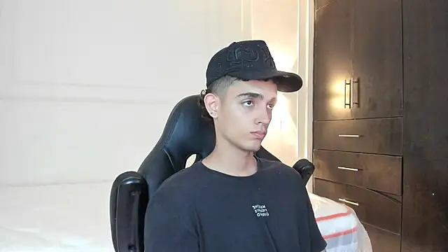 nathan shimmer online show from April 16, 8:31 pm