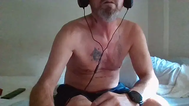 pakillobcn online show from April 28, 4:11 pm