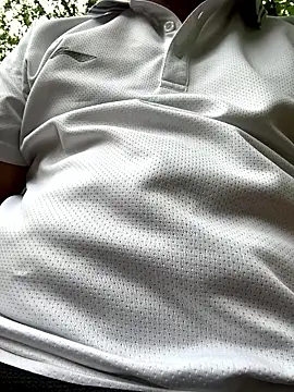 ednguyen online show from February 20, 8:38 am