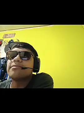 Snapshot of juanfritaa21 chatting on October 18, 1:10 am juanfritaa21 online show from October 18, 1:10 am