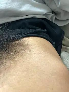 Kento26767 online show from November 15, 9:00 am