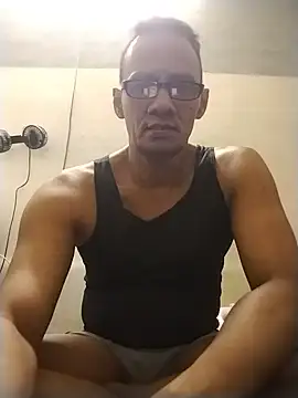 ayie5041 online show from July 21, 9:28 pm