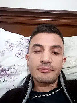 Snapshot of OGUZOZAN chatting on October 4, 10:03 pm OGUZOZAN online show from October 4, 10:03 pm