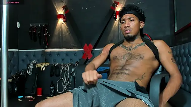 DIEGO WICKED online show from November 27, 1:15 pm