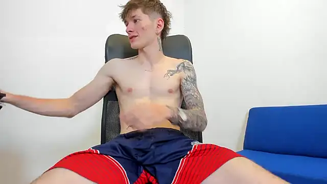 jake kylee online show from June 3, 2:02 am