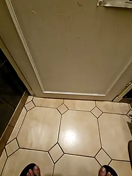 Stingles online show from April 23, 7:38 pm