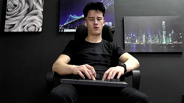 SirReed online show from December 17, 10:00 am