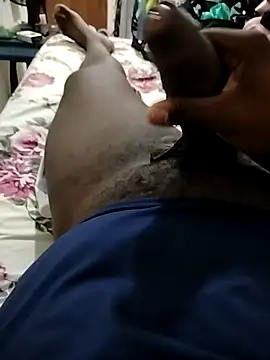 ApenasUmPretinho online show from January 15, 9:17 pm